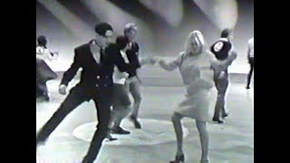 American Bandstand 1967 1967 Dance Contest Finalists You Got To Me Neil Diamond [upl. by Euqinom]