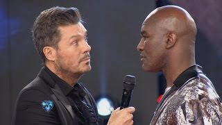 Evander y Tinelli se enfrentaron en un duelo no apto para cardíacos [upl. by Cranston]