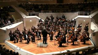 Grieg Peer GyntSuite Nr1 In der Halle des Bergkönigs [upl. by Airyt]