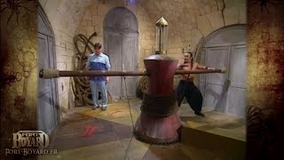 Fort Boyard 2001  Bertrand Gille dans lépreuve du Cabestan [upl. by Yelyab795]