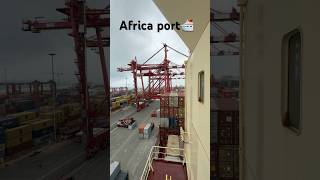 Container load kaise krte h port pe🛳️🤔☠️ explore reels shortvideo [upl. by Camellia316]