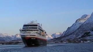 MS Trollfjord leaving Sortland southwards [upl. by Mccully800]