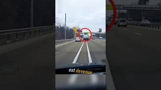 Un Chauffeur de Camion Déjoue une Dispute avec un Geste Inattendu  🙏❤️ [upl. by Turpin42]