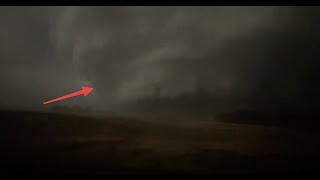 MASSIVE TORNADO Linneus Missouri intercepted in Dominator 3 [upl. by Renrut]