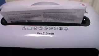 Rexel Prostyle Confetti Cut CrossCut 11Sheets CD Credit Card Paper Shredder review [upl. by Rephotsirhc]