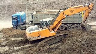 Bagger  Excavator in action ☆ Koparki ☆ รถขุด ☆ Excavadora en acción [upl. by Hakaber]