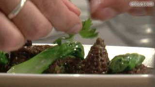 Morilles farcies au chou pak choi et au jambon iberique par Amandine Chaignot [upl. by Anidam308]