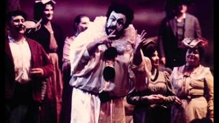 Luciano Pavarotti  Vesti La Giubba Leoncavallos Pagliacci [upl. by Martino857]