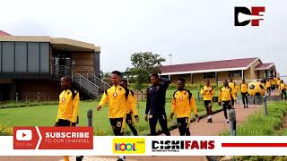 Kaizer Chiefs squad arriving for training at the Village [upl. by Nylecsoj174]