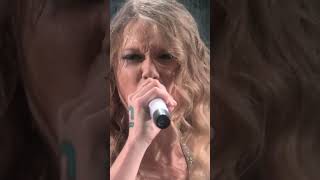 Shouldve Said No From The Fearless Tour 2009 theerastour taylorswift Fearlesstour [upl. by Yeldah]