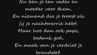 Nino ft Priester  Uit het oog  lyrics [upl. by Ylicic]