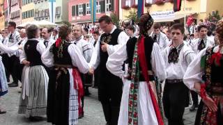 Aufmarsch und Tanz vor der Schranne in Dinkelsbühl 2012  Heimattag der Siebenbürger Sachsen [upl. by Issim]