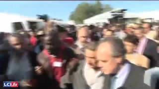 Frédéric Mitterrand sifflé à la fête de lhuma [upl. by Etterual]