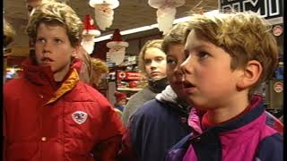 Molde Fotballklubb på TVspill  lekebutikken Brio i Molde 18 desember 1992 TVRomsdal [upl. by Eceerehs33]