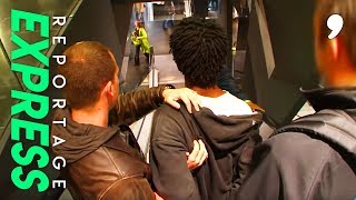 Un pickpocket se fait attraper par la police comme un débutant [upl. by Annawik]