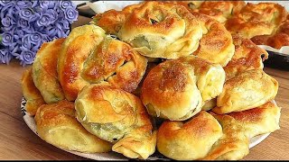 ISPANAK MEVSİMİ GELDİĞİNDE TEPSİ TEPSİ YAPIYORUM ✋ YAPILDIĞI ANDA BİTİYOR✅ISPANAKLI BÖREK tarifi [upl. by Idnis]