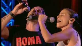 Eros Ramazzotti e Antonella Bucci  Amarti è limmenso per me Eros Roma Live [upl. by Macintyre957]