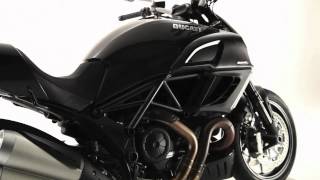 DUCATI DIAVEL AMG SE amp DIAVEL tutorial [upl. by Anilec]