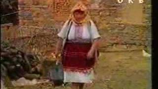 Vaska Ilieva  Macedonian Folk Singer  quotIzlegol neve peoquot [upl. by Kered604]