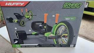 Assembling Damiens Huffy Green Machine Christmas 🎁 [upl. by Aynat]