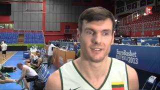 „Eurobasket 2013quot Lietuvos rinktinės pokštai ir „perliukaiquot [upl. by Musetta115]