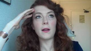 MELISSA AUF DER MAUR  INTERVIEW [upl. by Jessa]