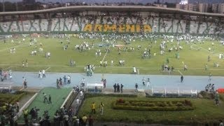 Daños de hinchas de Atlético Nacional en Armenia [upl. by Amersham]