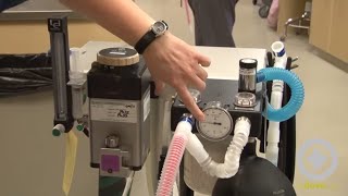 Testing Anesthesia Machine for Leaks [upl. by Gaye336]