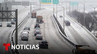 Imágenes de la poderosa tormenta invernal que avanza hacia el noreste de EEUU  Telemundo [upl. by Rabbaj]