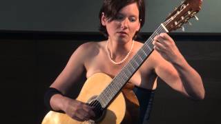 Bach Fugue 998  Anika Hutschreuther Guitar [upl. by Eniamrahs]