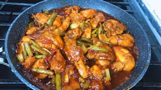 Crispy Sweet and Sour Chicken Easy Family Dinner Idea [upl. by Nylynnej]