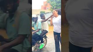 L’AGRESSION EN PLEINE RUE 🤣 viralvideo comedy shorts wedding mariage love africa couple [upl. by Rye]