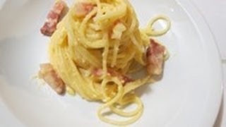 recette des pâtes carbonara à litalienne [upl. by Nally735]