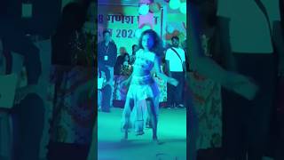 Naughty saiyaan ji trendingshorts dance stageperformance yoyohoneysinghallsongs viraldance [upl. by Lennej5]