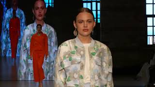 Istanbul Modest Fashion Week 2024 Exclusive Show Hukka Design [upl. by Viddah]