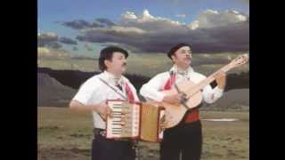 RANCHERA DE HOMBRE DE CAMPO DUO PIONEROS DE COYHAIQUE Patagonia Chilena Música [upl. by Anhsirk]