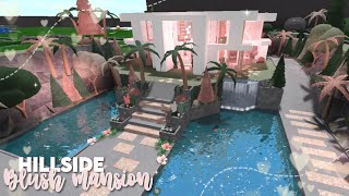 Hillside blush mansion  no large plot  bloxburg  iiseashxllz [upl. by Nena]