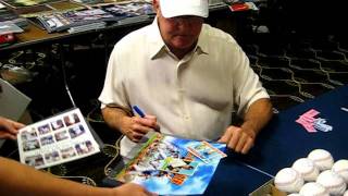 Graig Nettles Signs for the SI KING 12812 [upl. by Robbyn880]