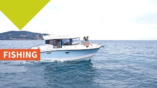 Quicksilver Captur 905 Pilothouse [upl. by Analahs]