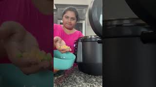 Instant pot లో వెజ్ పులావ్ చేసేదాం instantpot vegpulao viralvideotrending ytfeed cooking [upl. by Soluk340]