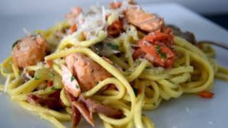 Recept  Pasta met verse zalm [upl. by Lough]