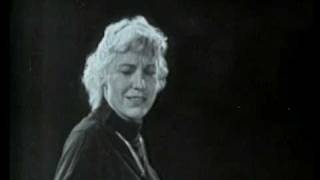 Lotte Lenya sings Kurt Weill vaimusiccom [upl. by Stinky]