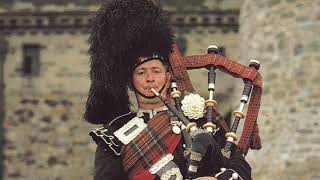 Pipe Major Angus MacDonald Ceol Beag from the Castle [upl. by Roderick]