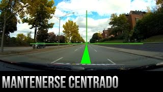 Cómo mantenerse centrado en su carril  Consejos de conducción [upl. by Fritz622]