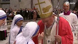 John Paul II greets and blesses Mother Teresa of Calcutta a few months before her death [upl. by Scales]