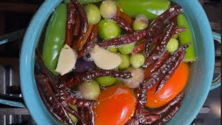 salsa de tomatillo y chile de árbol [upl. by Halyhs]