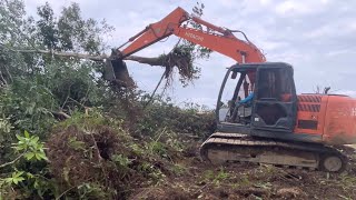 SKILL NUMBER ONE AMAZING OPERATOR SKILLSEXCAVATOR WORKING VIDEO IN THE FOREST excavatorvideo [upl. by Gerstein]