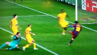 Barcelona 31 Arsenal 2011 Messi 1st goal 10 HD [upl. by Lavine750]