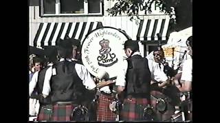 Maxville 2000 78th Fraser Highlanders Medley [upl. by Lansing829]