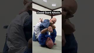 Teaching some closed guard attacks based on the collar and sleeve grip and the overhook grip in gi [upl. by Romy]